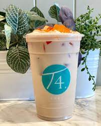 bubble tea with rainbow jelly from T4